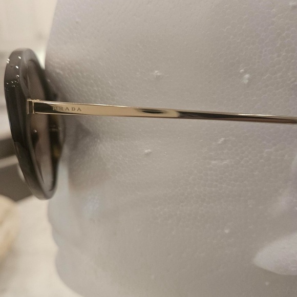 New Prada Sunglasses - Picture 4 of 11